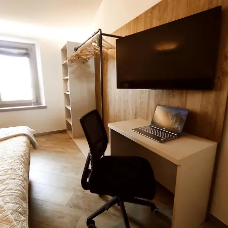 Big House, Rent In Mountain, 55 Min From Verona